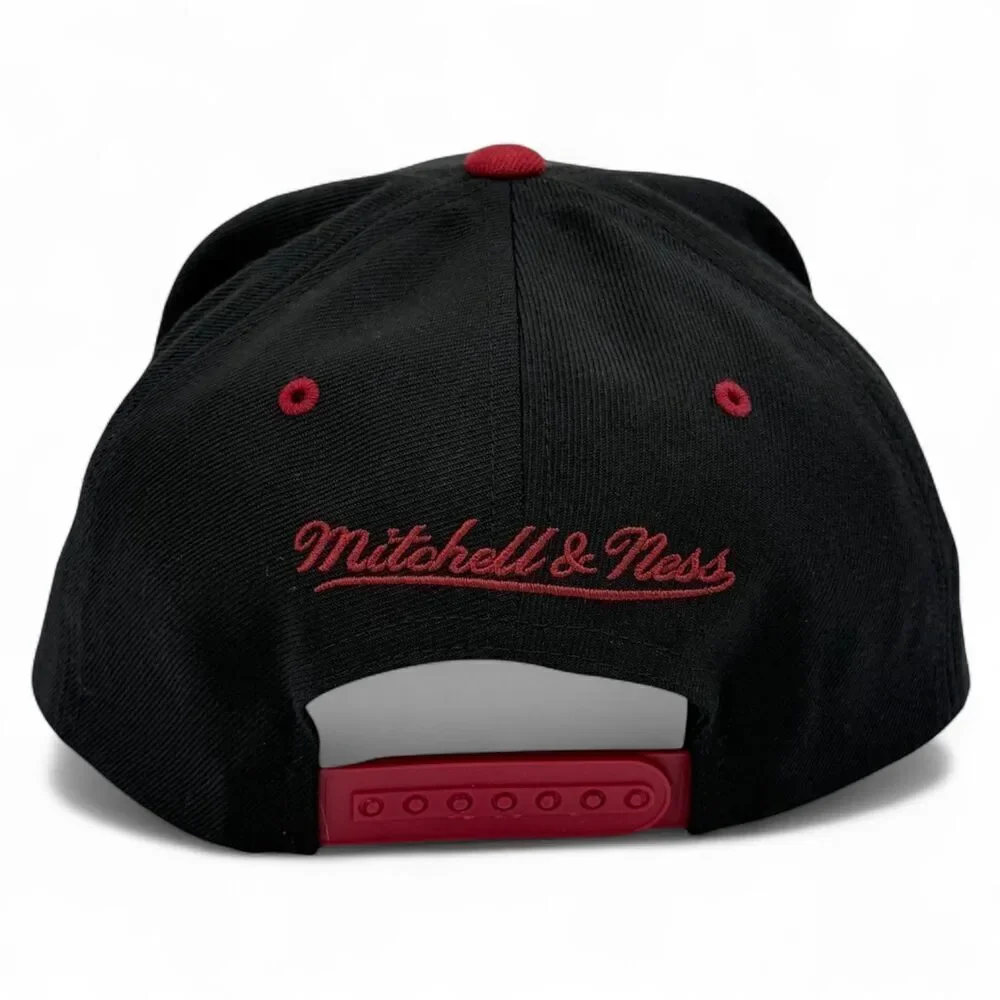 NEW Mitchell & Ness Cleveland Cavaliers NBA 2015 Snapback Hat Black/Crimson